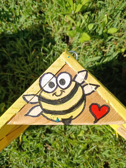 🐦 Handmade Timber Bird Feeder