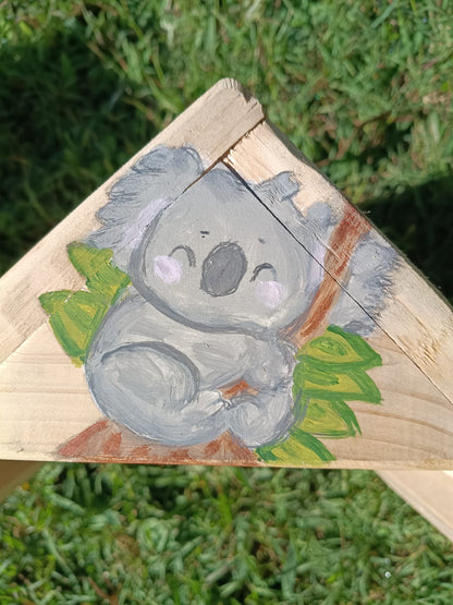 🐦 Handmade Timber Bird Feeder