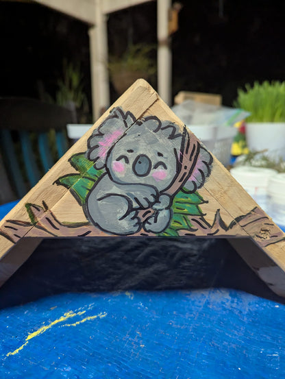 🐦 Handmade Timber Bird Feeder