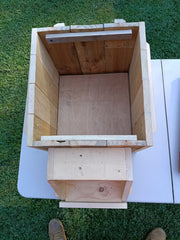 🪶 Kookaburra Box – Handmade Kookaburra Nest Box