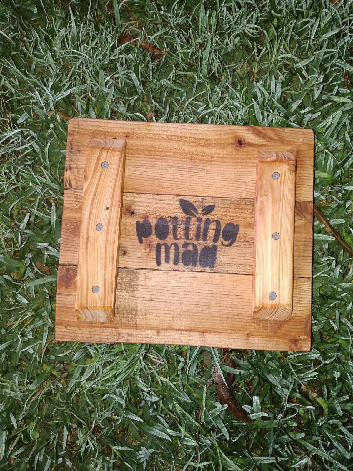 🐦 Handmade Timber Bird Feeder